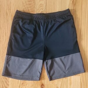 Zella, Boy's Athletic Shorts in Black and Gray, XL